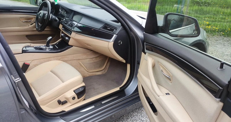 BMW Seria 5 cena 48750 przebieg: 253300, rok produkcji 2013 z Warszawa małe 154